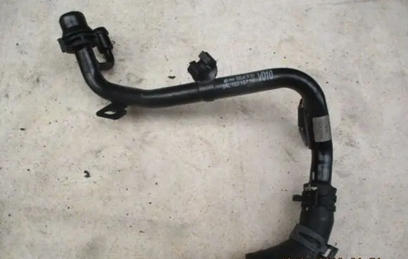 Audi A3 S3 8P Engine coolant pipe/hose AUDI04L122157BF
