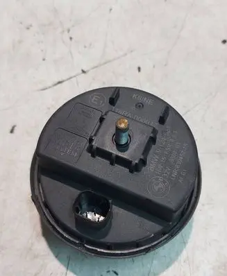 BMW 5 E60 E61 Alarm system siren 9124581 63945210 2V350701