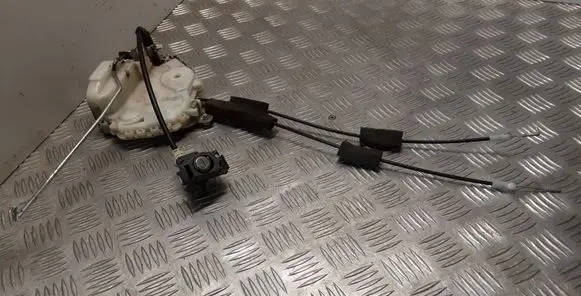 Honda Accord Front door lock