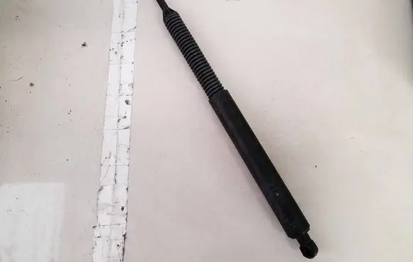 BMW 5 F10 F11 Tailgate/trunk strut/damper 7266350
