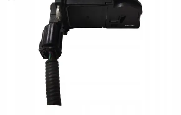 Toyota Auris E180 Mass air flow meter 22204-26010