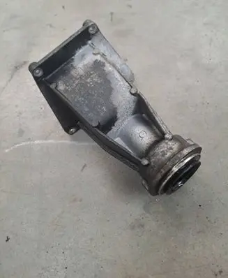 BMW X5 F15 Driveshaft support bearing bracket 7600691 59280110