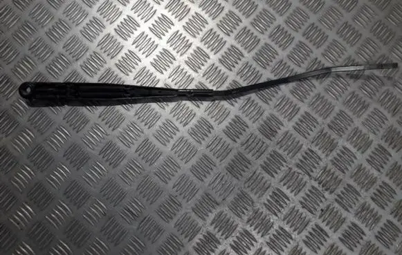 Peugeot 406 Front wiper blade arm 71598012