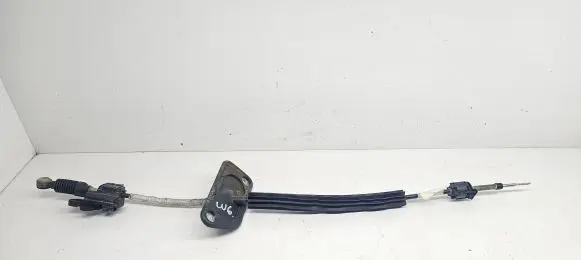 Gear shift cable linkage