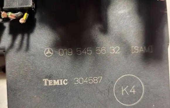 Mercedes-Benz E W210 Comfort/convenience module 0195455632 304587