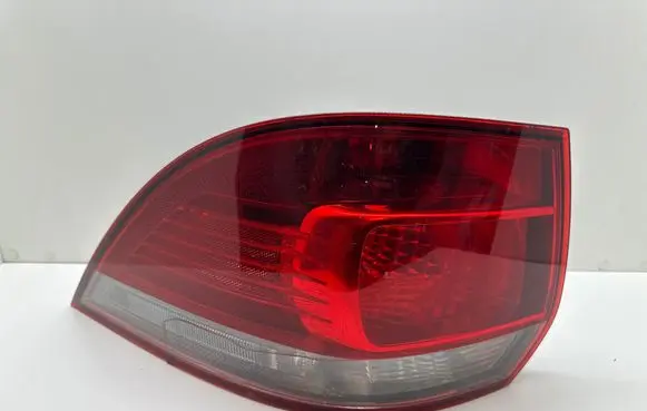 Volkswagen Golf VI Rear/tail lights 1K9945095E 1K9945111D