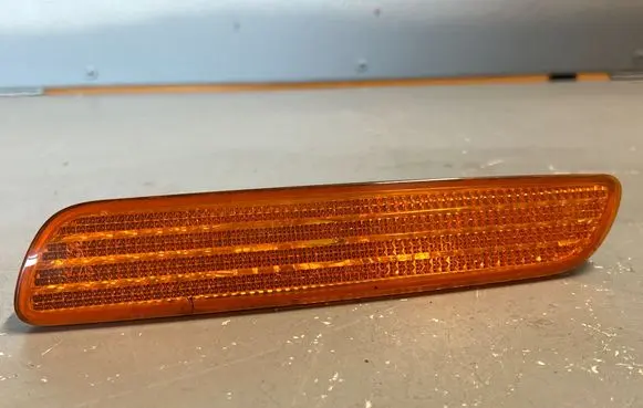 Volvo S40 Rear tail light reflector 34400206 20988129