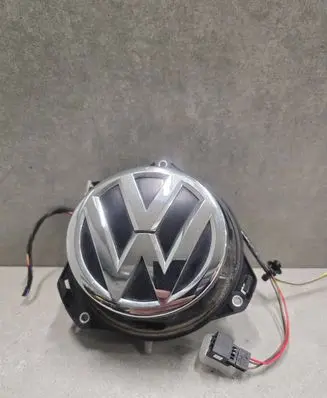 Volkswagen Golf VII Tailgate handle with camera 5G0827469S