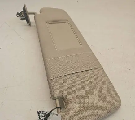 Audi Q7 4L Sun visor 4L0857552