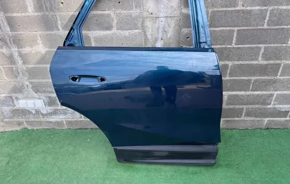 Opel Grandland X Rear door 
