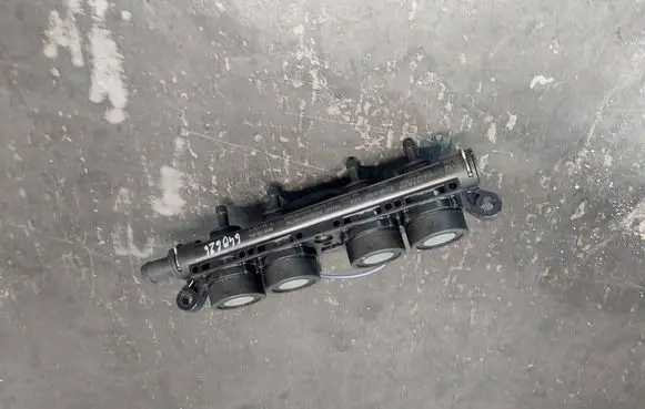 Volkswagen Golf V LP gas injector AEBINJ