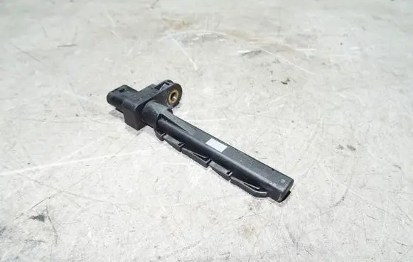 BMW 5 GT F07 Crankshaft position sensor 7806782
