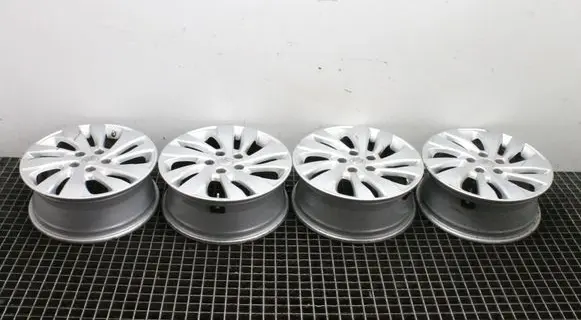 Suzuki SX4 S-Cross R17 alloy rim 4321064RF0 4321064RG0