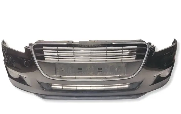 Peugeot 508 Front bumper 