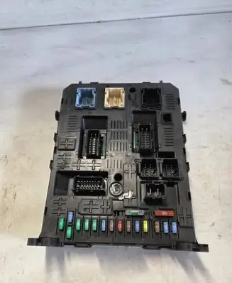 Citroen C5 Comfort/convenience module 966405888001
