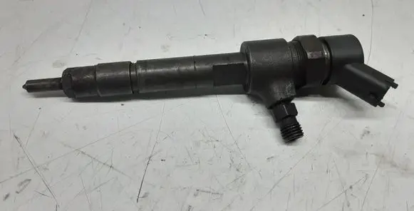 Alfa Romeo 166 Fuel injector 0445110119