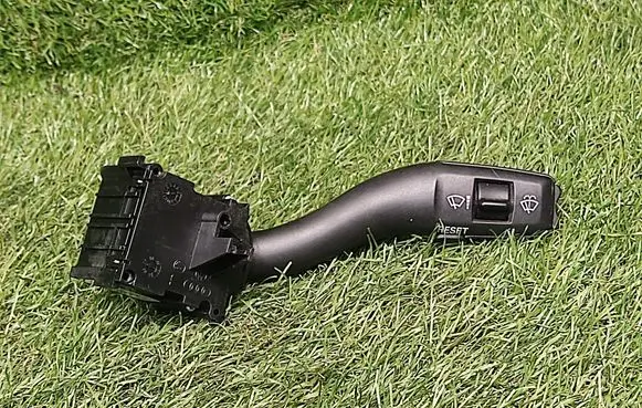 Audi A4 S4 B7 8E 8H Wiper control stalk 4E0953503B
