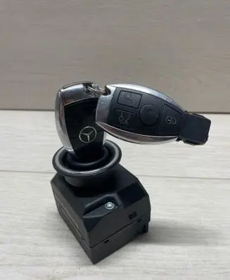 Mercedes-Benz R W251 Ignition lock A1645451308 2006326781706144