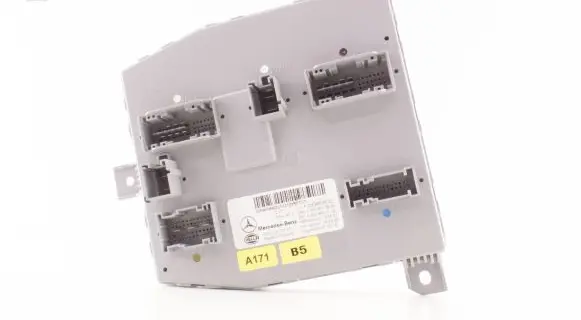 Mercedes-Benz C W205 SAM control unit A2059006822 5DK010772 A2059013904