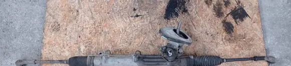 Ford Mondeo Mk III Steering rack 1s7c3200eh