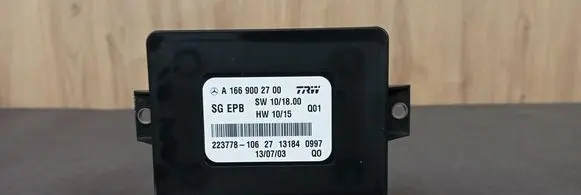 Mercedes-Benz A W176 Rear brake EMF control unit/module 1669002700 A1669002700