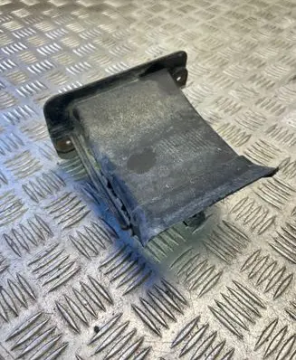 BMW 7 F01 F02 F03 F04 Brake cooling air channel/duct 7185168