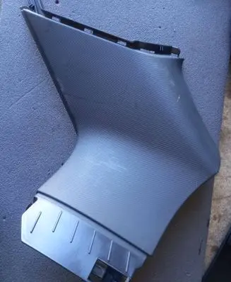 Audi Q5 SQ5 (D)pillar trim (top) 8R0867246