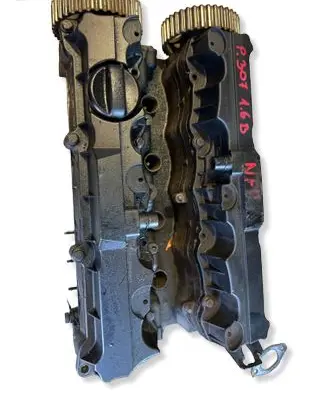 Peugeot 307 Engine head 9636076010