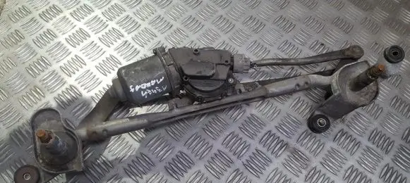 Mazda 5 Front wiper linkage and motor