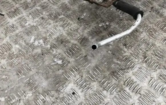 KIA Carens I Power steering hose/pipe/line