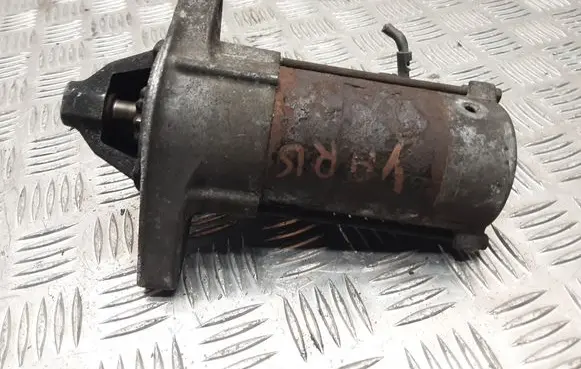 Toyota Yaris Starter motor 2810023030