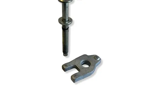 Mercedes-Benz Vito Viano W447 Fuel Injector clamp holder 