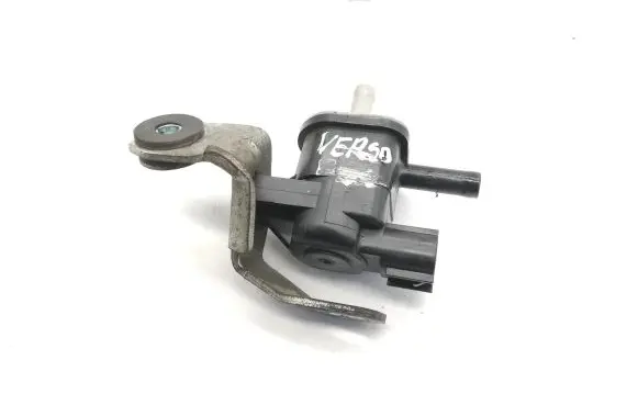 Toyota Verso-S Turbo solenoid valve 90910TC001