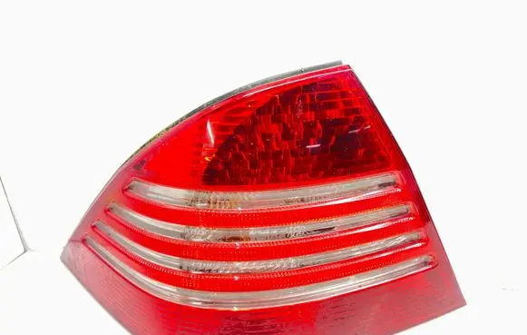 Mercedes-Benz S W220 Rear/tail lights A2208200764