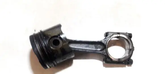 Peugeot 307 Piston with connecting rod
