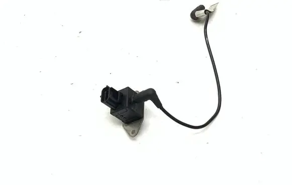 Jaguar S-Type Vacuum valve 5W939D438BB