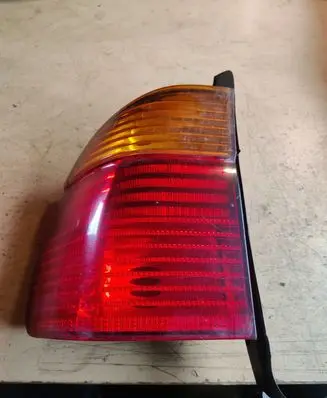 BMW 5 E39 Rear/tail lights 6900213