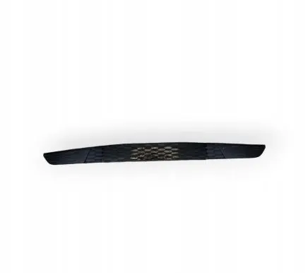 Skoda Fabia Mk3 (NJ) Front bumper lower grill 6V0853677E