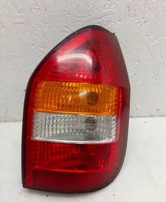 Opel Zafira A Rear/tail lights 62281