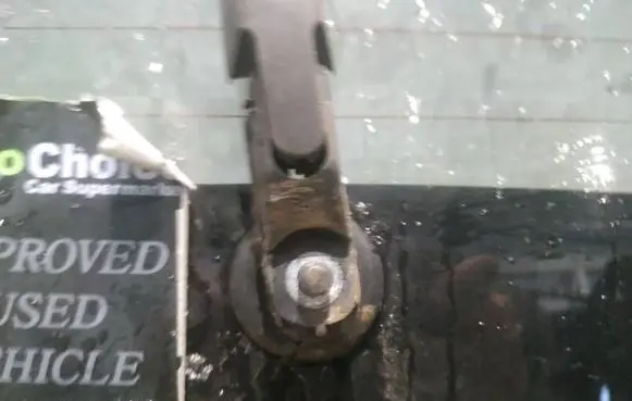 Dacia Sandero Rear window wiper motor 