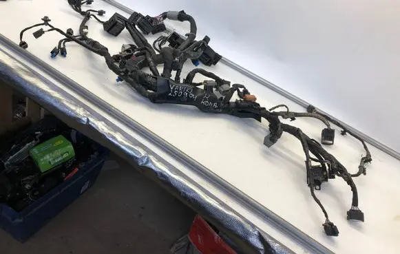 Hyundai Kona II Engine installation wiring loom 91400df020