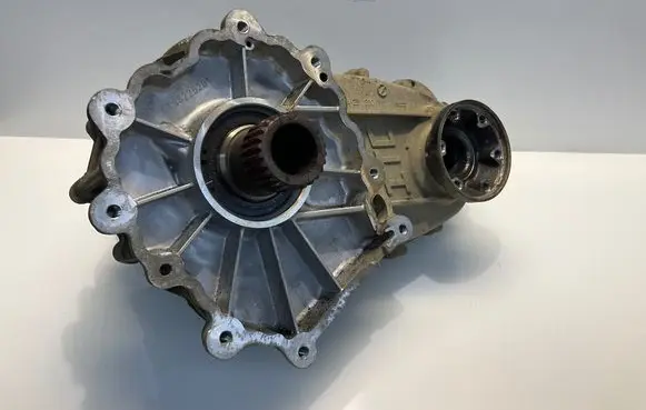 Mercedes-Benz ML W164 Gearbox transfer box case A2512802100 00003 2162802100