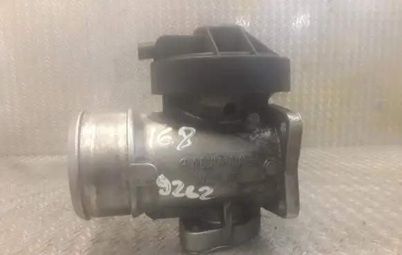 Mercedes-Benz A W168 EGR valve 6680900454 A6680900454
