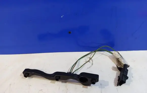 Land Rover Range Rover Sport L320 Plug wire 4R8Q12A378