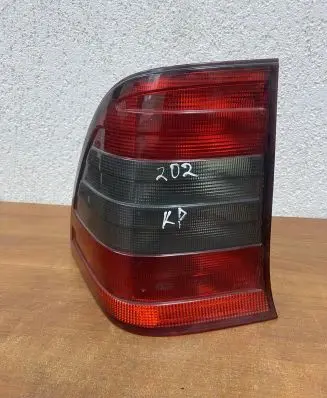 Mercedes-Benz C W202 Rear/tail lights 2028204064 E1014