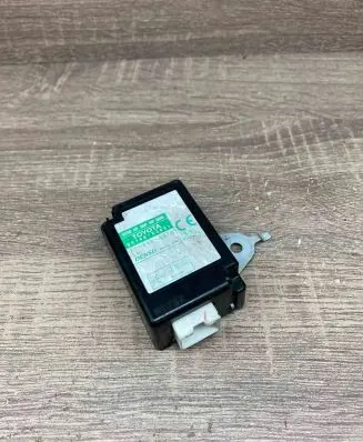 Lexus IS 220D-250-350 Door control unit/module 8974053051 2513003870