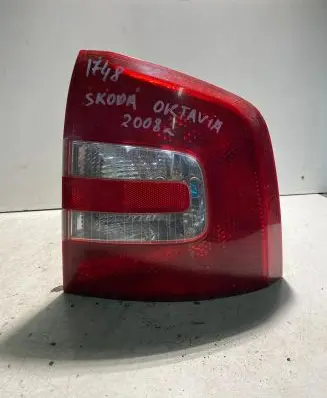 Skoda Octavia Mk2 (1Z) Rear/tail lights