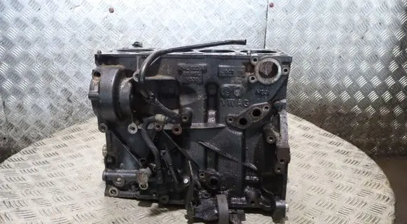 Skoda Octavia Mk3 (5E) Engine block CLH