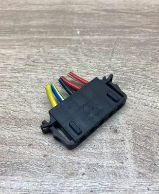 Volkswagen Caddy Plug wire 1J0972755