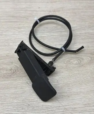 Citroen C5 Engine bonnet/hood lock release cable 